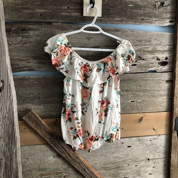 INC size Med White, floral, top ruffle blouse - Picture 1 of 5